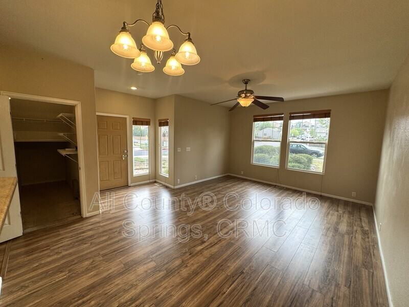 7332 Sandy Springs Pt - Photo 2 of 30