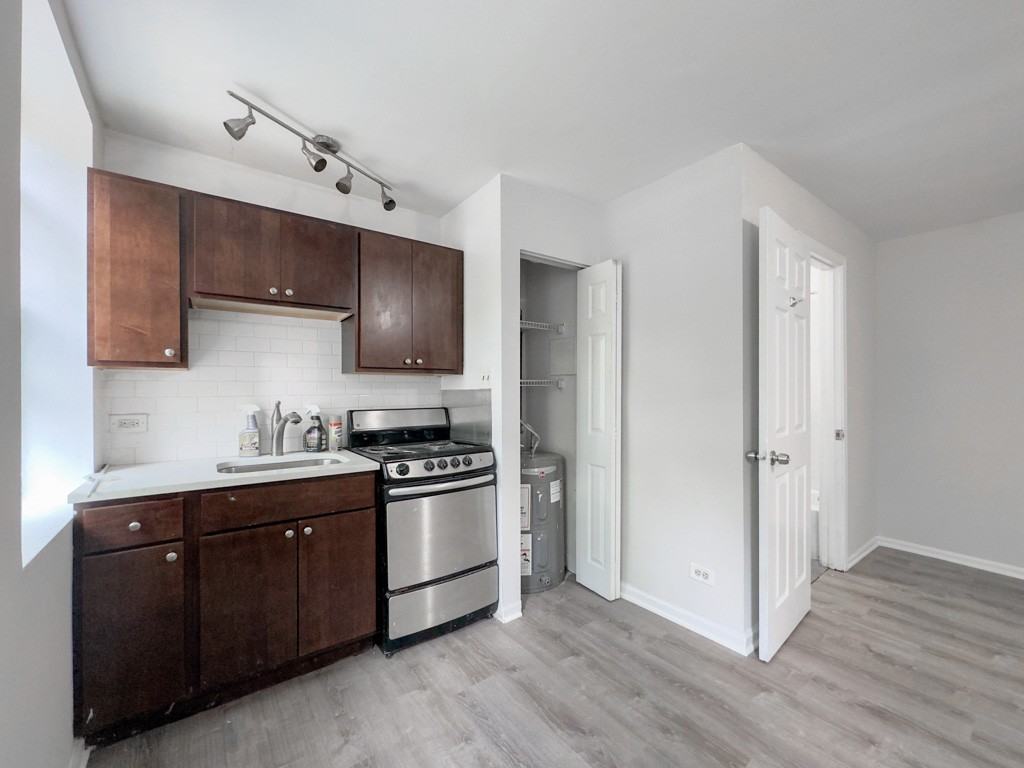 1627 N Humboldt Blvd #1A - Photo 4 of 21
