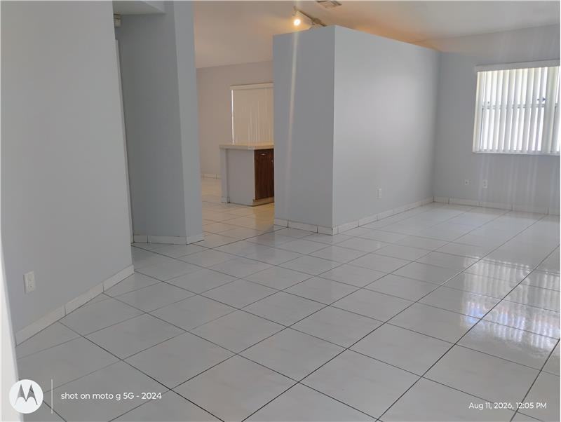 6766 Nw 69th Ct - Photo 4 of 28