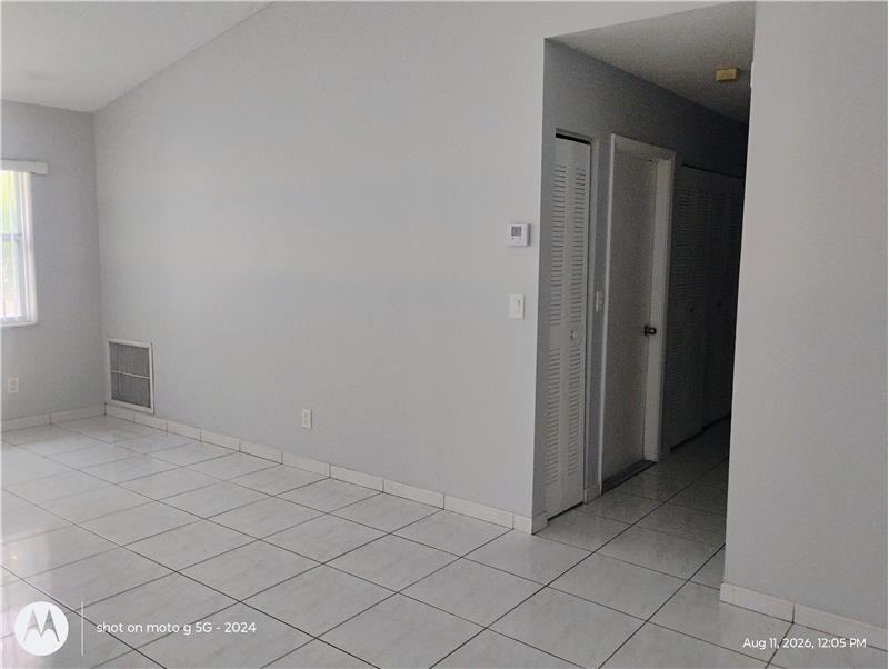 6766 Nw 69th Ct - Photo 5 of 28
