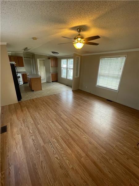 161 Cowboy Ln - Photo 3 of 14