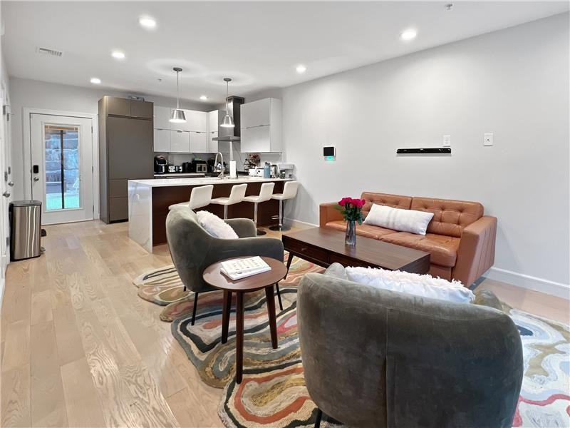 56 Robey St - Photo 5 of 33