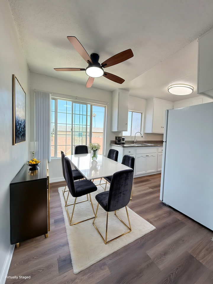 836 West 79th Street #4 - Photo 3 of 20
