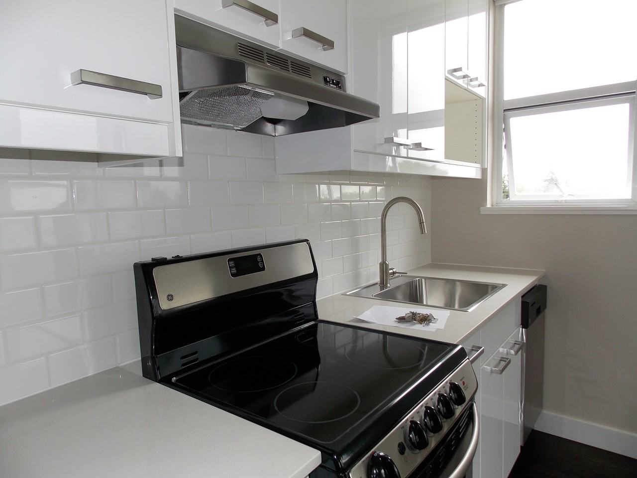 East 10th Avenue #501 - Photo 3 of 25