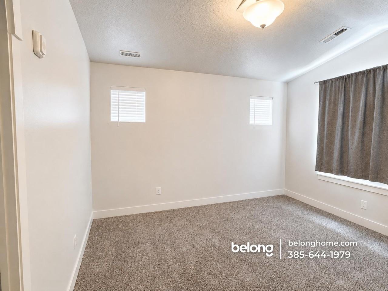 702 N 380 W - Photo 7 of 8