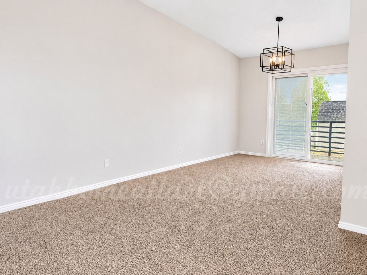 4353 S 3100 W - Photo 5 of 22