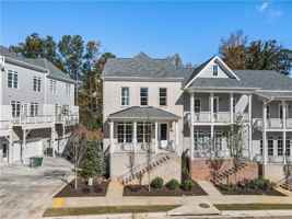 featured image of 2035 Parkside Ln