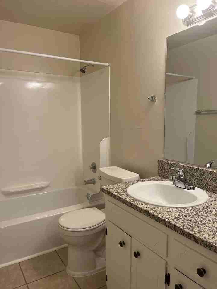 3411 3rd Ave Se - Photo 5 of 9