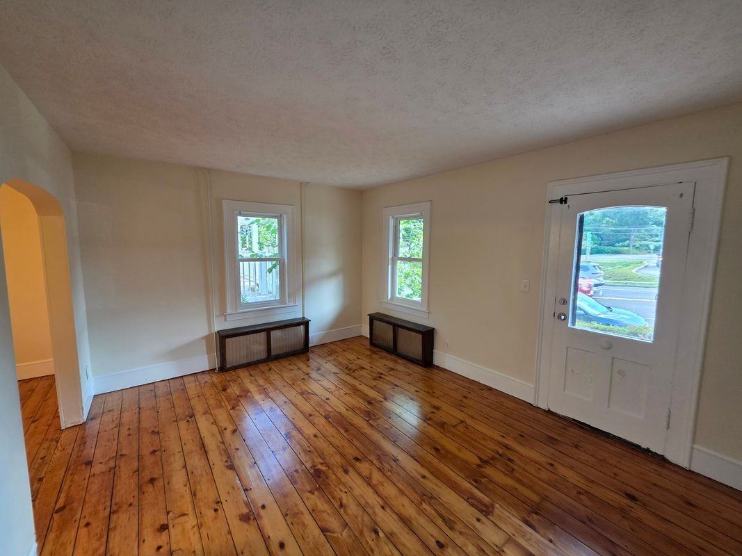 506 Main St - Photo 2 of 22