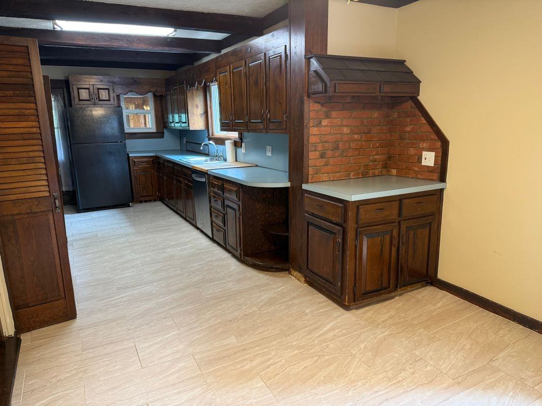 506 Main St - Photo 7 of 22