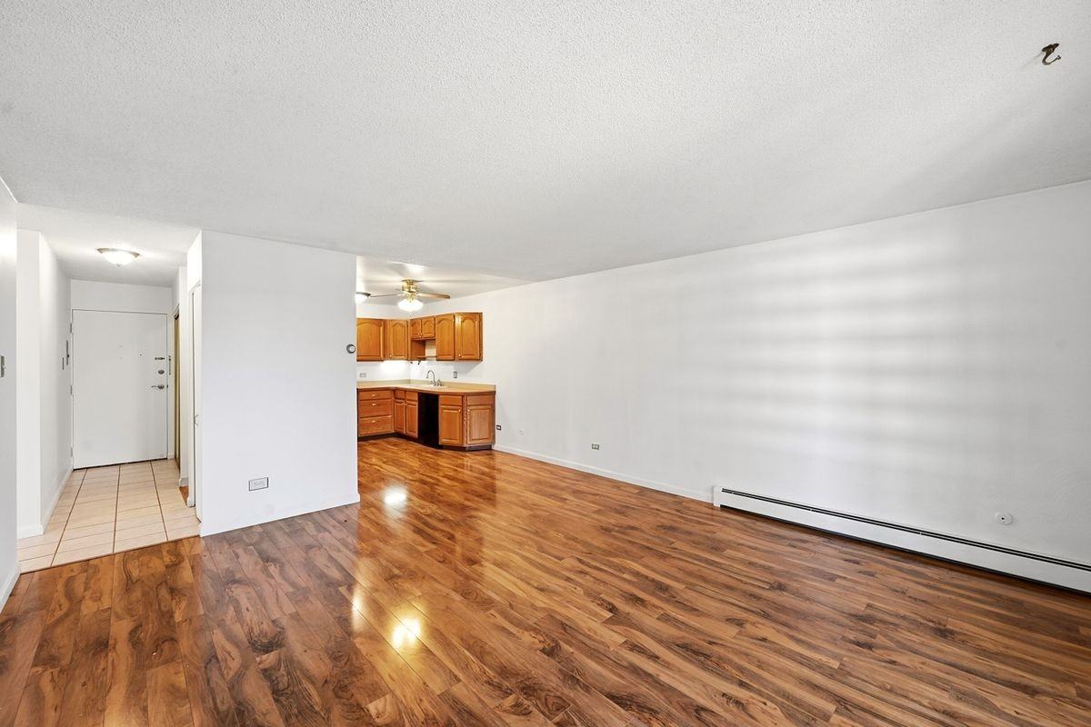 9155 E Center Ave - Photo 6 of 20
