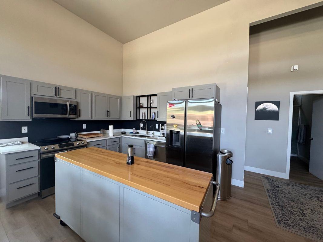 1010 E 75th Pl - Photo 5 of 23