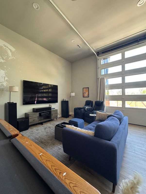 1010 E 75th Pl - Photo 6 of 23