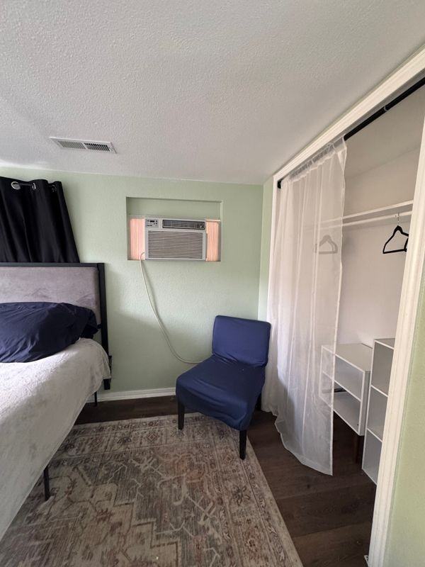 3305 N Cook St - Photo 2 of 21