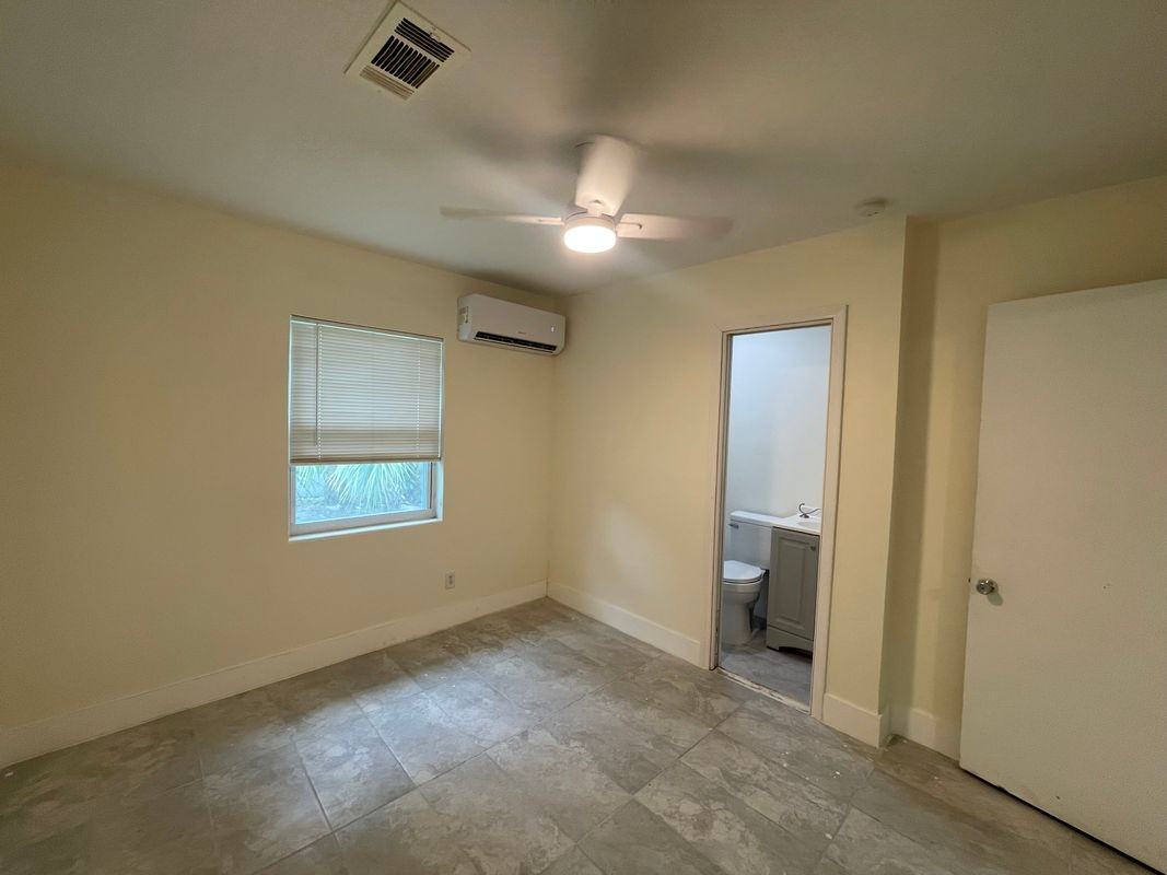 2194 Ponce De Leon Cir - Photo 5 of 12