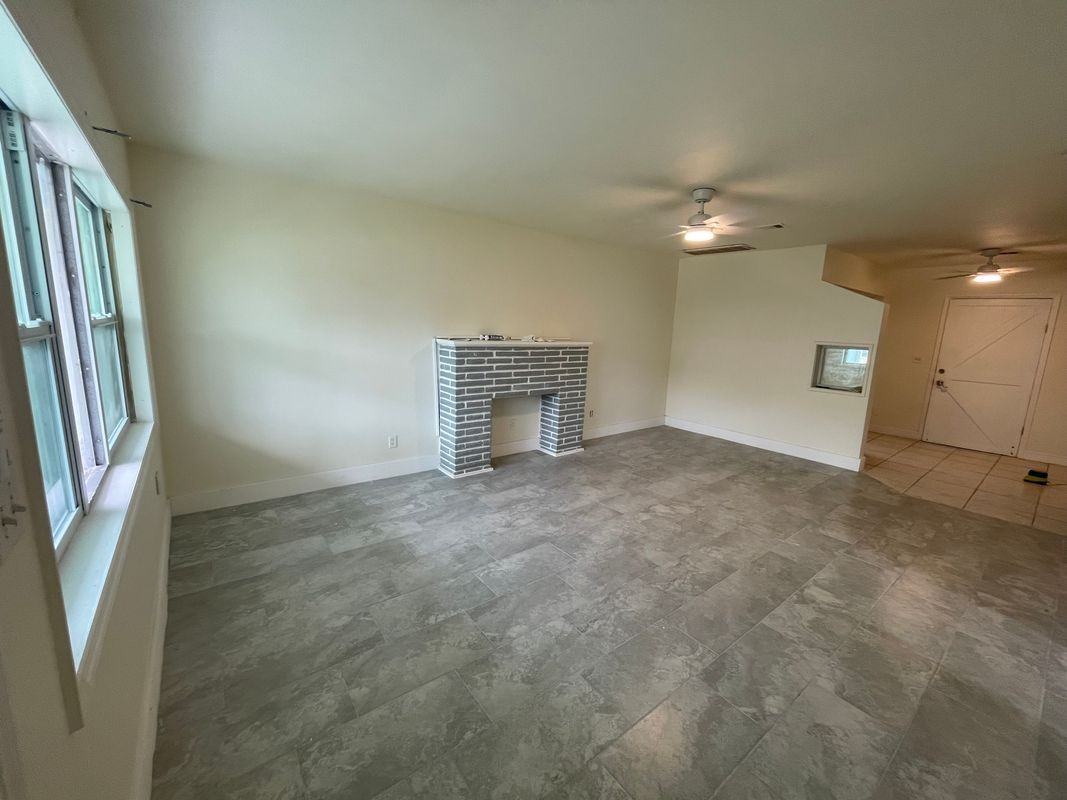 2194 Ponce De Leon Cir - Photo 7 of 12