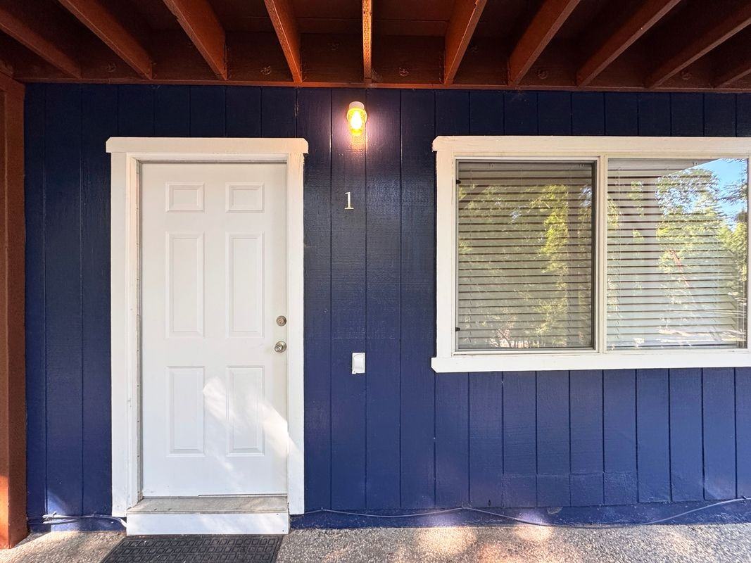 2148 Primrose Dr - Photo 3 of 23