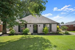 17190 N Lake Dr - Photo 1 of 1