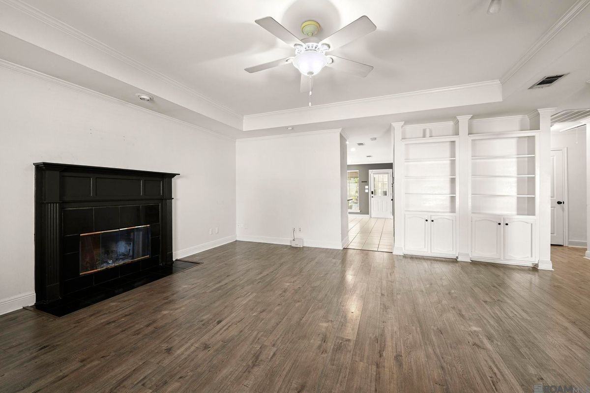 17190 N Lake Dr - Photo 6 of 28