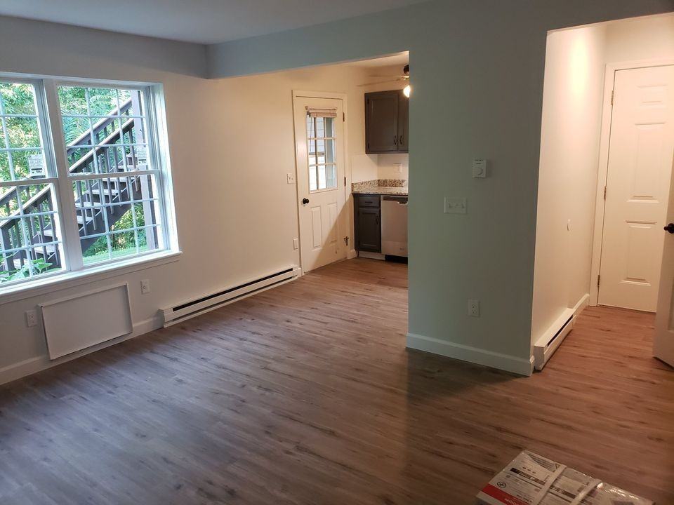 83 Glen Ridge Ct - Photo 6 of 11