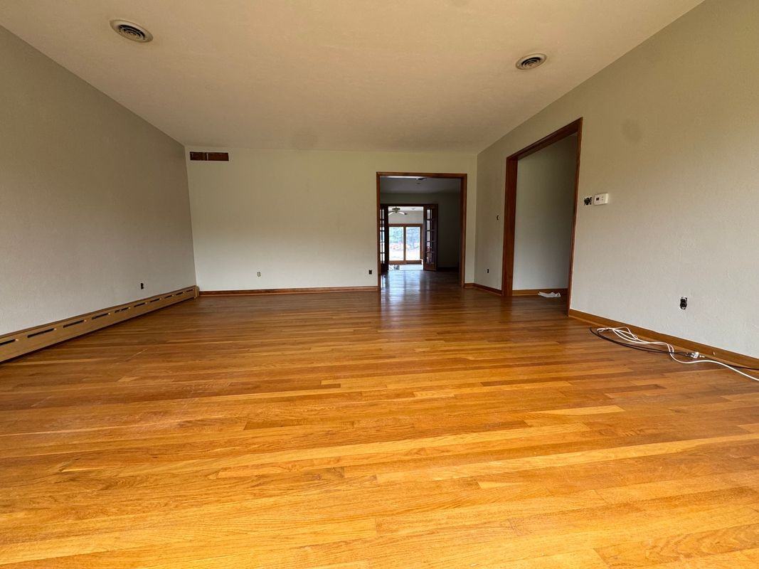 6996 Harding Hwy - Photo 5 of 13
