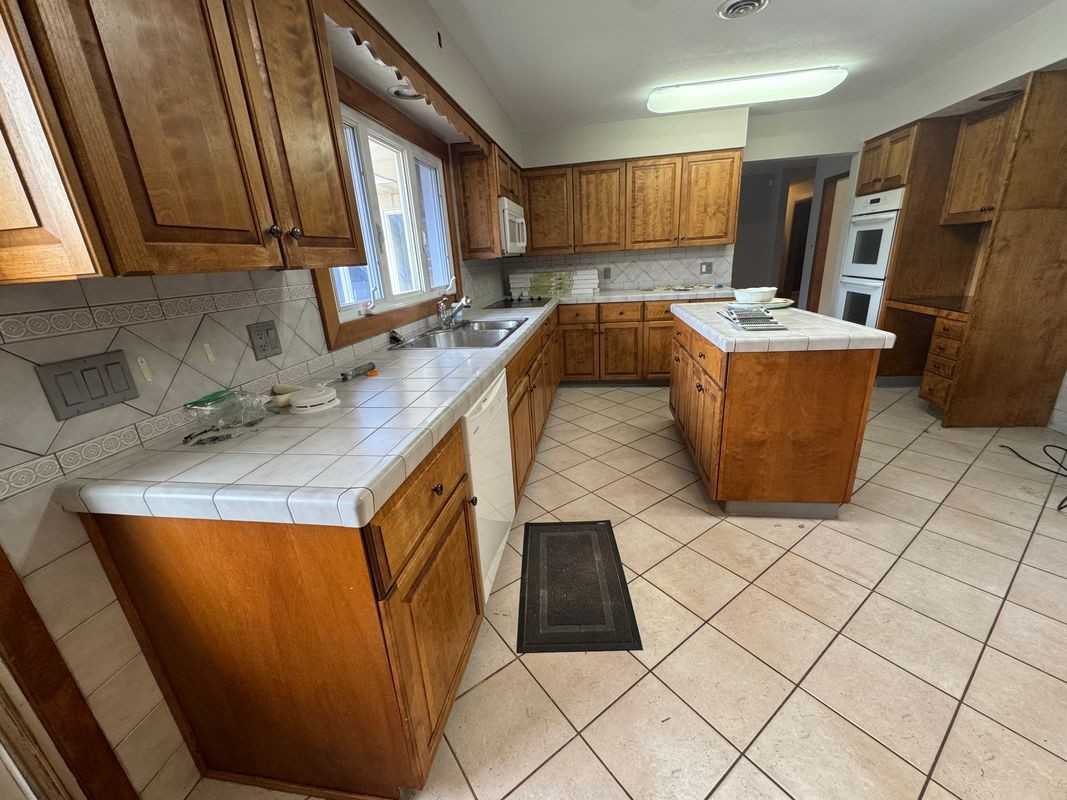 6996 Harding Hwy - Photo 6 of 13