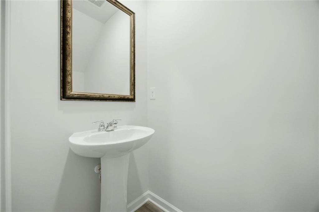 111 Horned Owl Ave - Photo 7 of 29