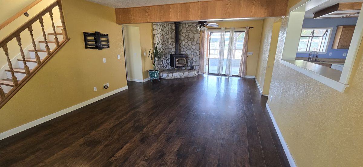 7806 E Avenue U - Photo 3 of 3