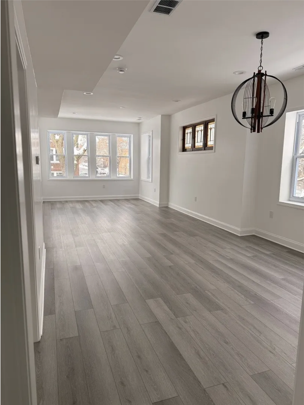 2101 Gunderson Ave ##2 - Photo 4 of 5