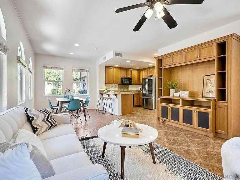 10523 Camino Bello Mar ##2 - Photo 2 of 15