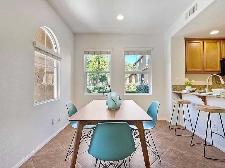 10523 Camino Bello Mar ##2 - Photo 5 of 15