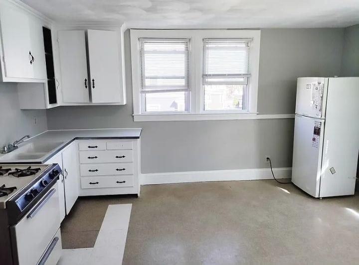 230 Washington St ##3 - Photo 6 of 20