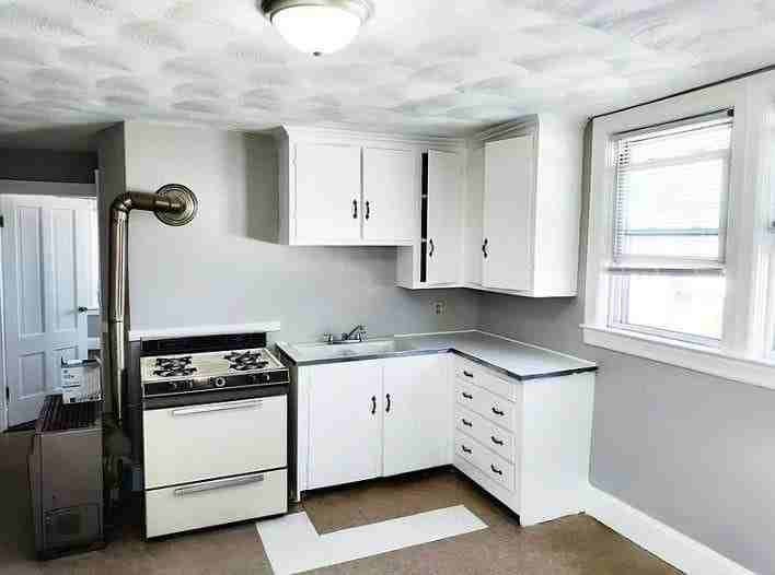 230 Washington St ##3 - Photo 7 of 20
