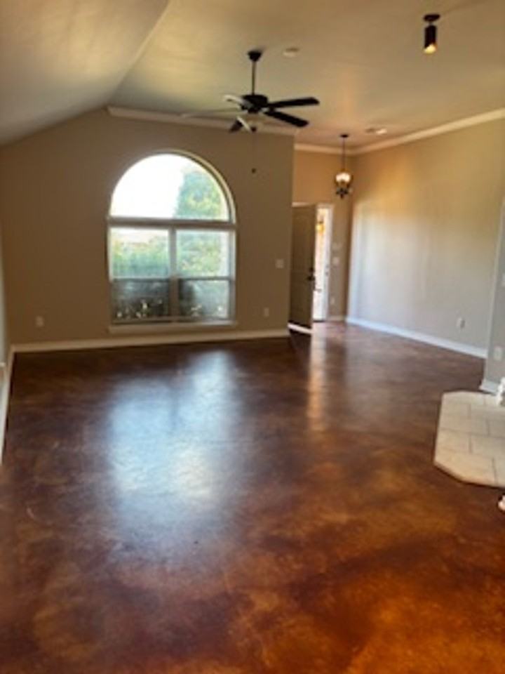 427 Dalton Ln - Photo 5 of 14