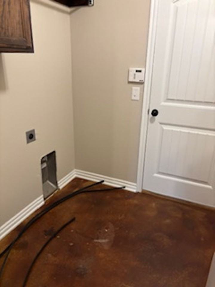 427 Dalton Ln - Photo 7 of 14