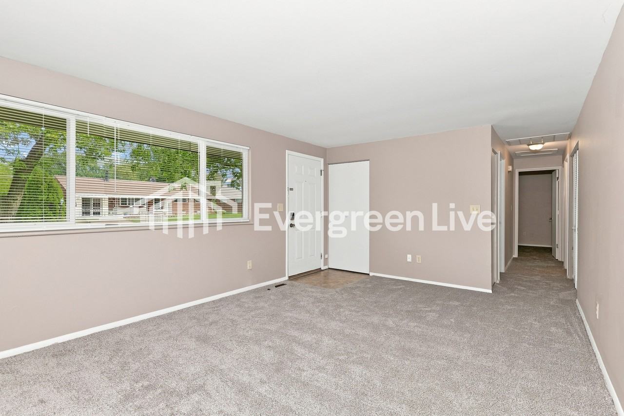 5516 Barnard Dr - Photo 3 of 15
