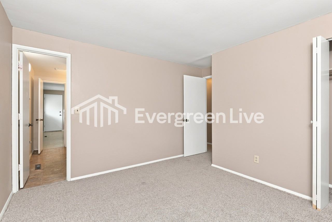 5516 Barnard Dr - Photo 6 of 15