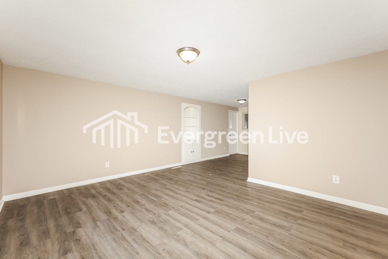 5919 Chambersburg Rd - Photo 3 of 15