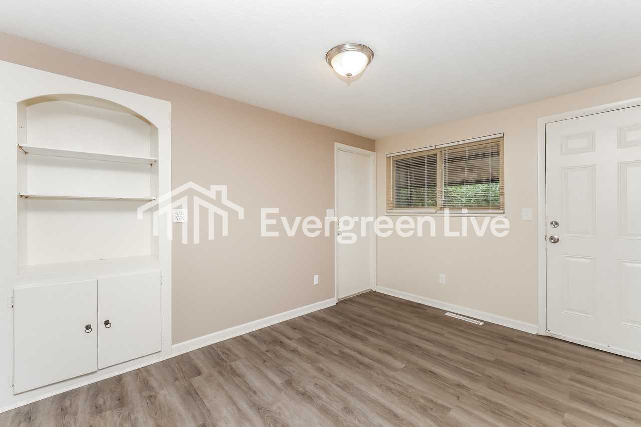 5919 Chambersburg Rd - Photo 5 of 15