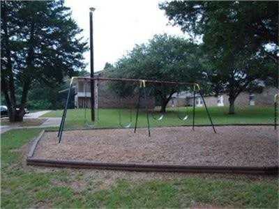 1600 E Murchison St - Photo 2 of 8