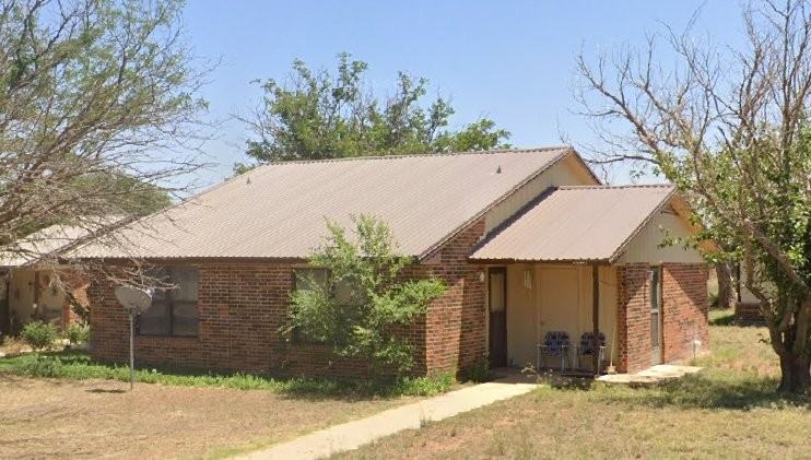 400 Nw 2nd St - Photo 2 of 7