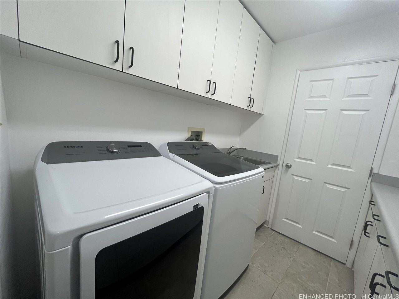 3388 Kilauea Ave - Photo 7 of 25