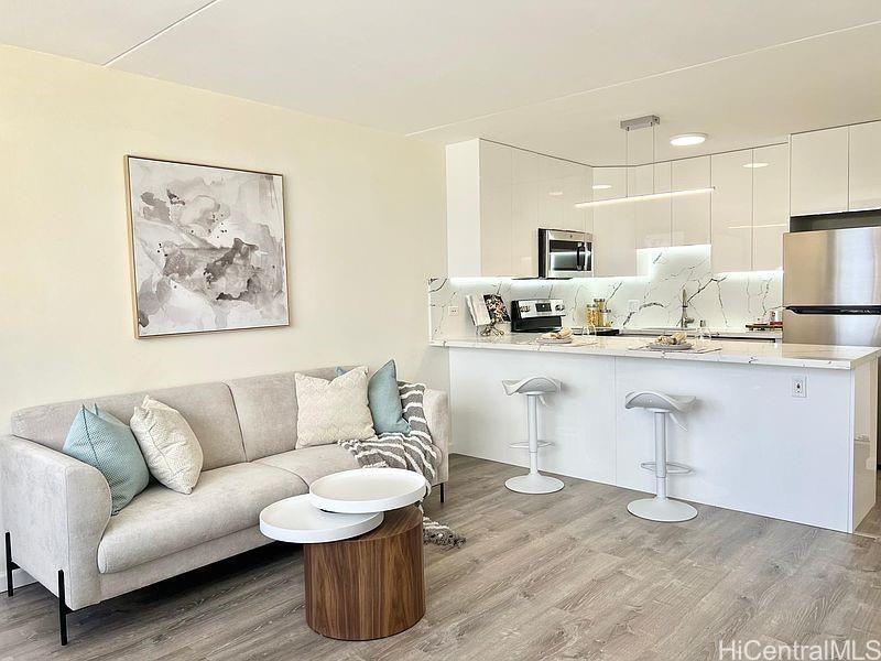 411 Hobron Ln #2505