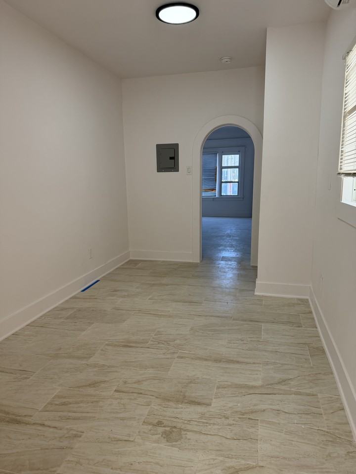 Atlantic Ave & E 16th St - Photo 6 of 11