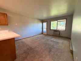 featured image of 260 N Front St