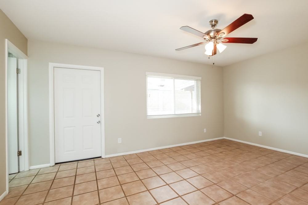 60 Wintergreen Drive - Photo 4 of 8