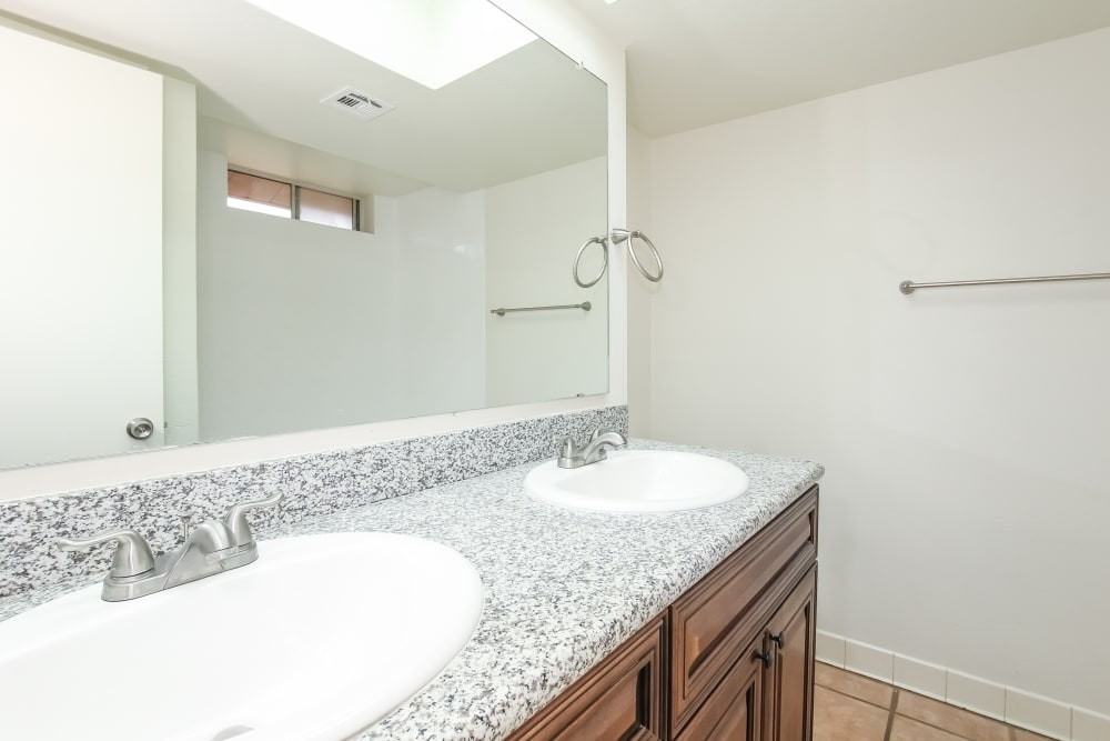 60 Wintergreen Drive - Photo 5 of 8