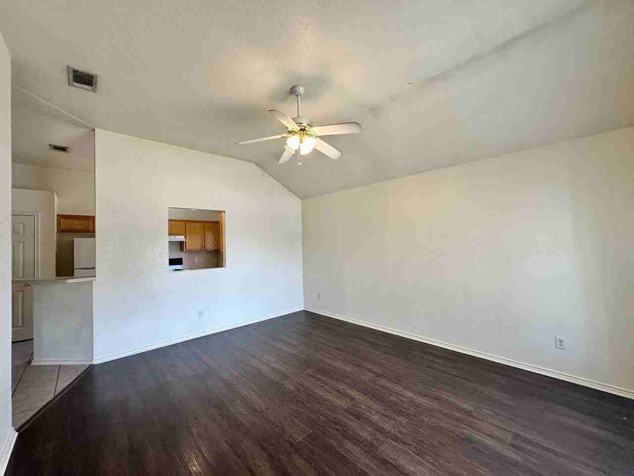 4102 Alan Kent Dr - Photo 2 of 35