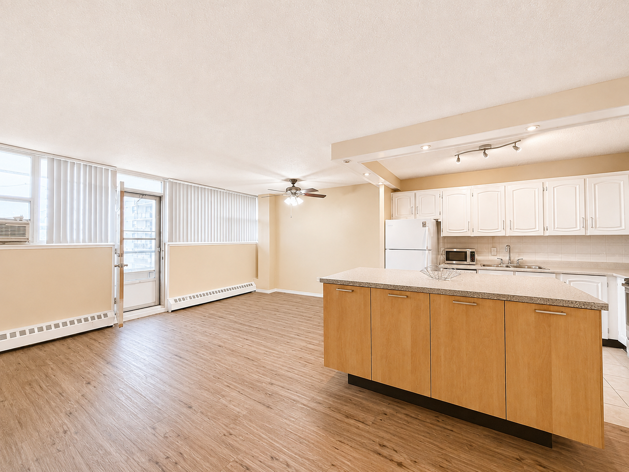 215 Glenridge Ave #509 - Photo 2 of 16
