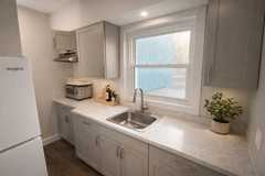 246 Wharncliffe Rd S #5 - Photo 1 of 1